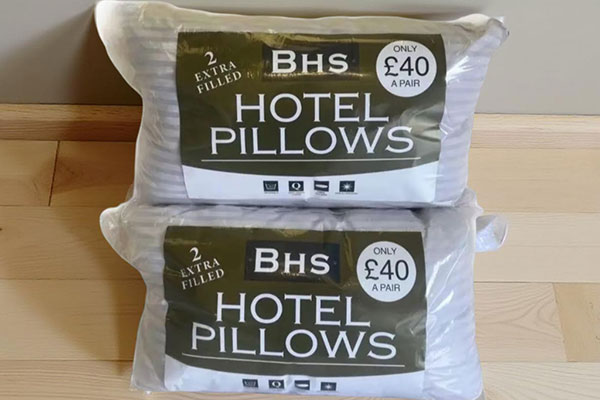 Pillows, Rugs & Dog Beds